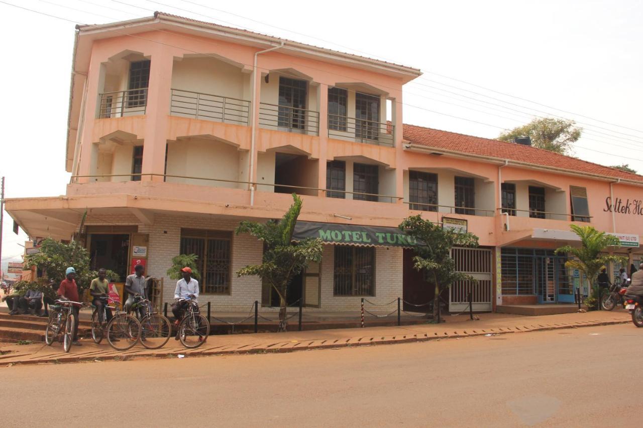 Motel Tuku Masindi Dış mekan fotoğraf